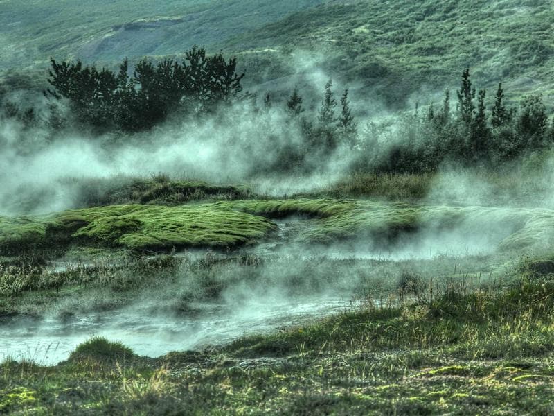 Water main break in Sadar Bazaar